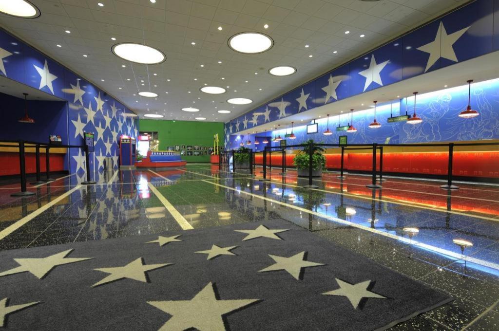 Disney'S All-Star Sports Resort 셀러브레이션 외부 사진