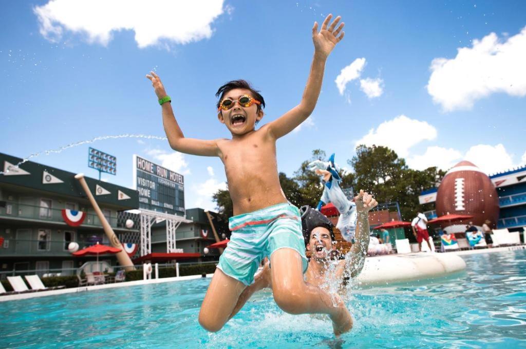 Disney'S All-Star Sports Resort 셀러브레이션 외부 사진